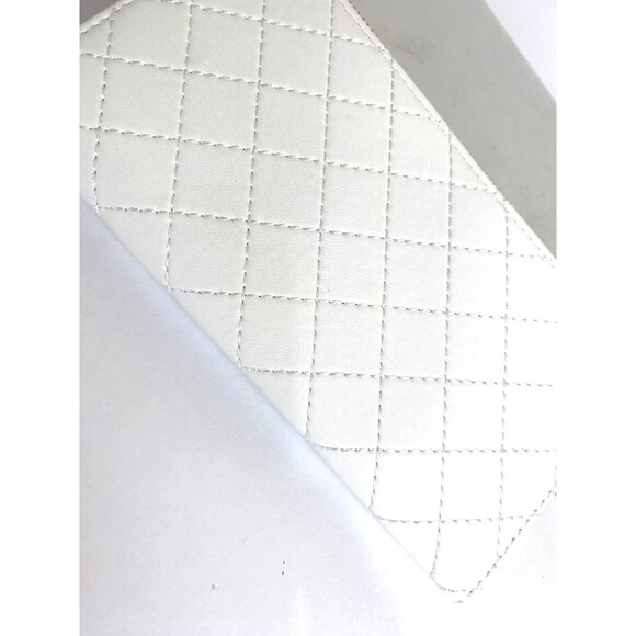 Badgley Mischka Card Wallet WHITE Quilted Zip Coin Purse Snap Designer NWT - Picture 2 of 5